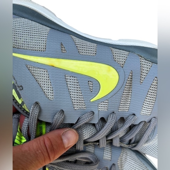 Nike Women’s Flex Supreme TR3- size 8.5 - Picture 6 of 11